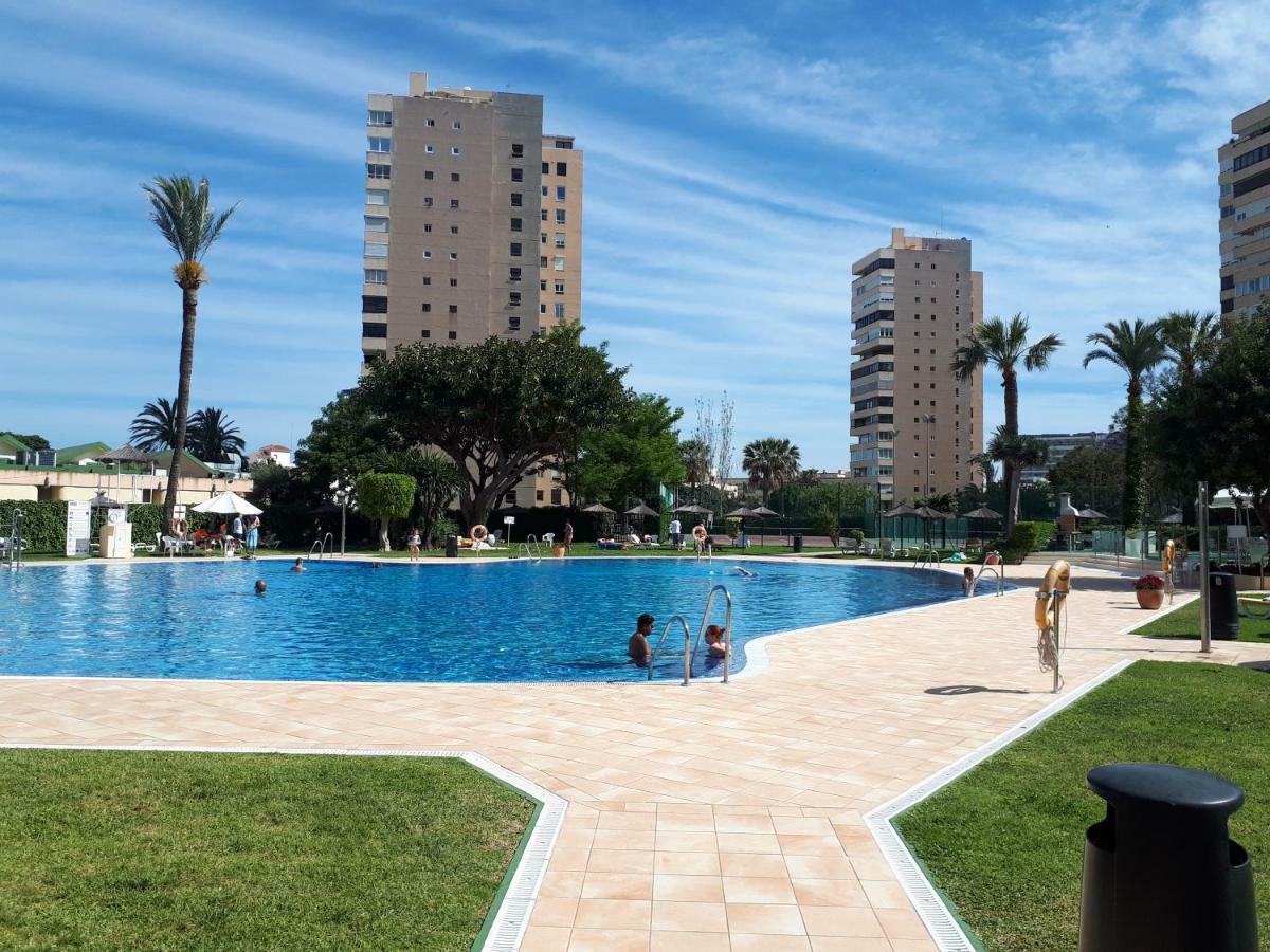Ferienwohnung Oasis Playamar Torremolinos Exterior foto